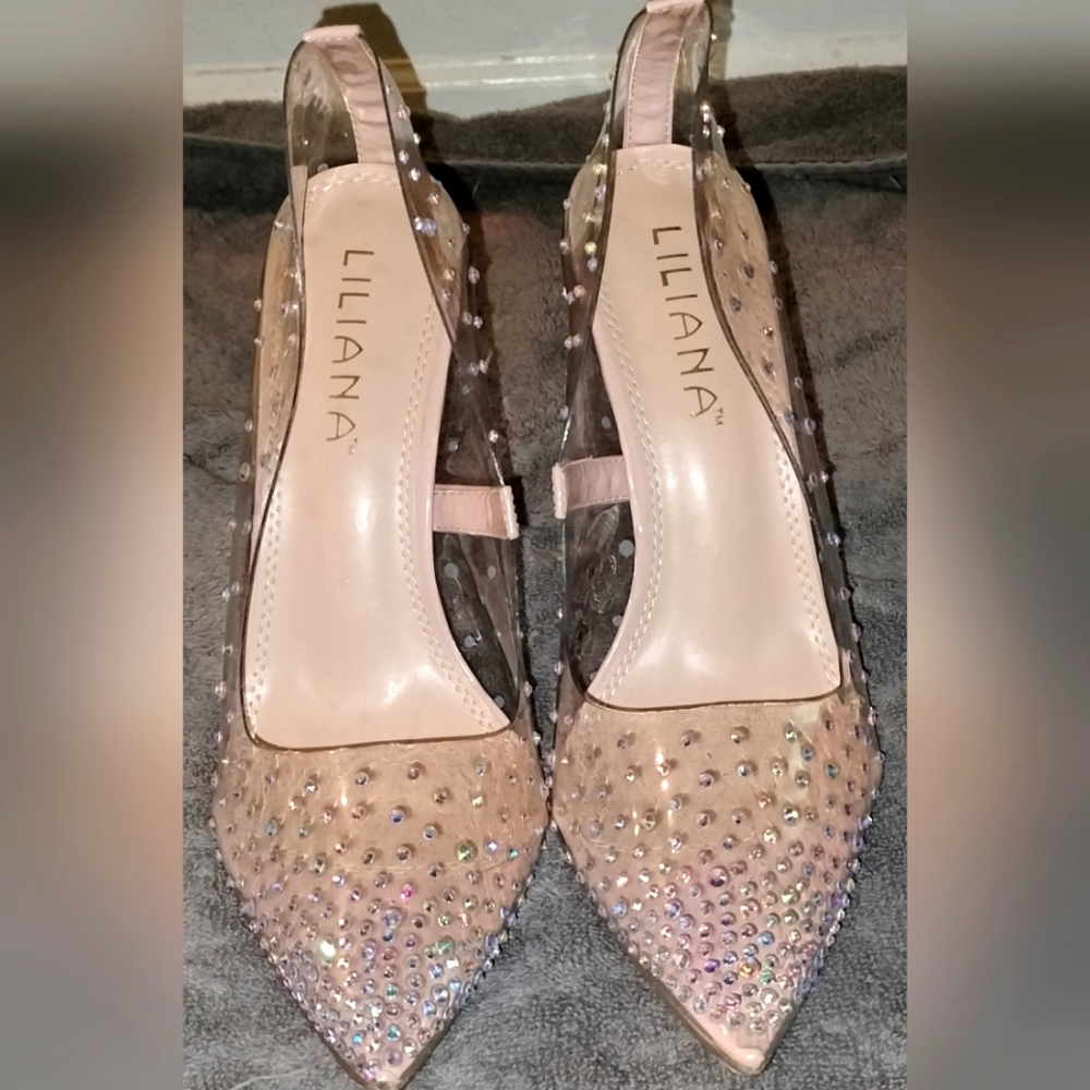 Liliana heels